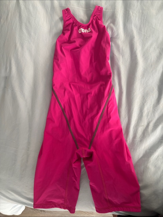 Arena Other - Arena Women's Hot Pink Performance One-Piece Swimsuit